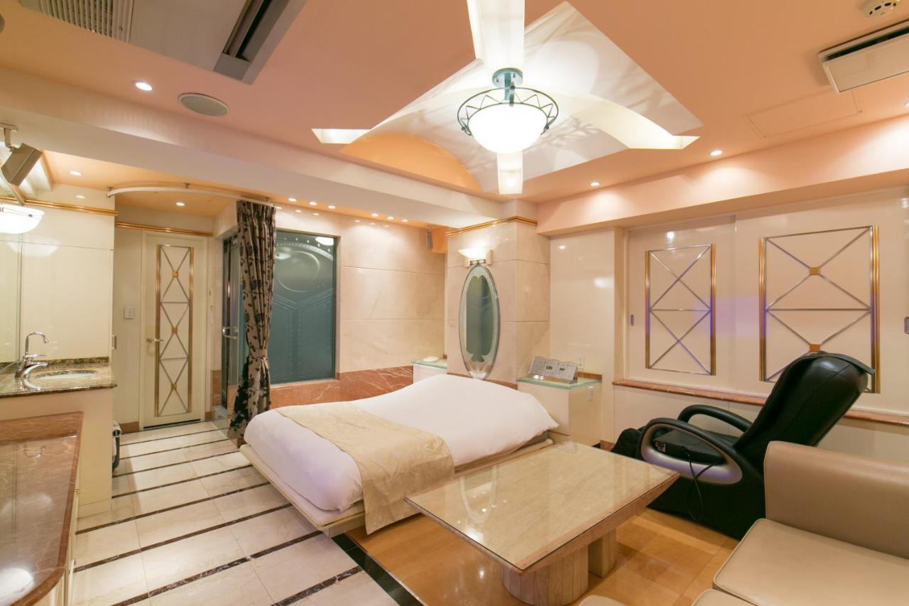 Hotel D-Wave Shinjuku（Adult Only) โตเกียว ภายนอก รูปภาพ